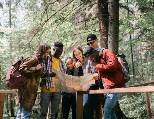 Zdjęcie do artykułu: Najlepsze plecaki i kufry – jak wybrać wyposażenie na trasy