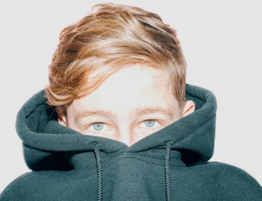 Zdjęcie do artykułu: Portret high-key i low-key – jak je zrobić i kiedy stosować